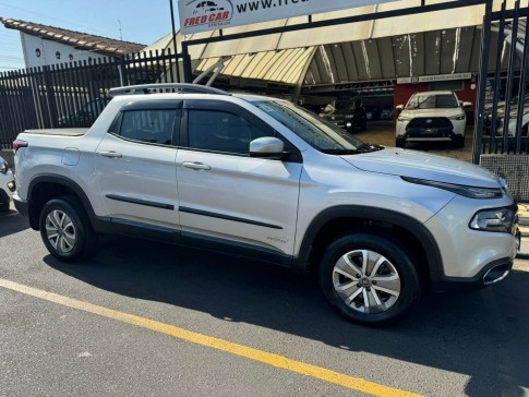 Fiat Toro Freedom Road 1.8 Flex Prata 2018